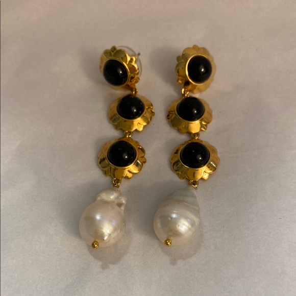 no brand Jewelry - Elegant Gold and Black Pearl Drop Earrings